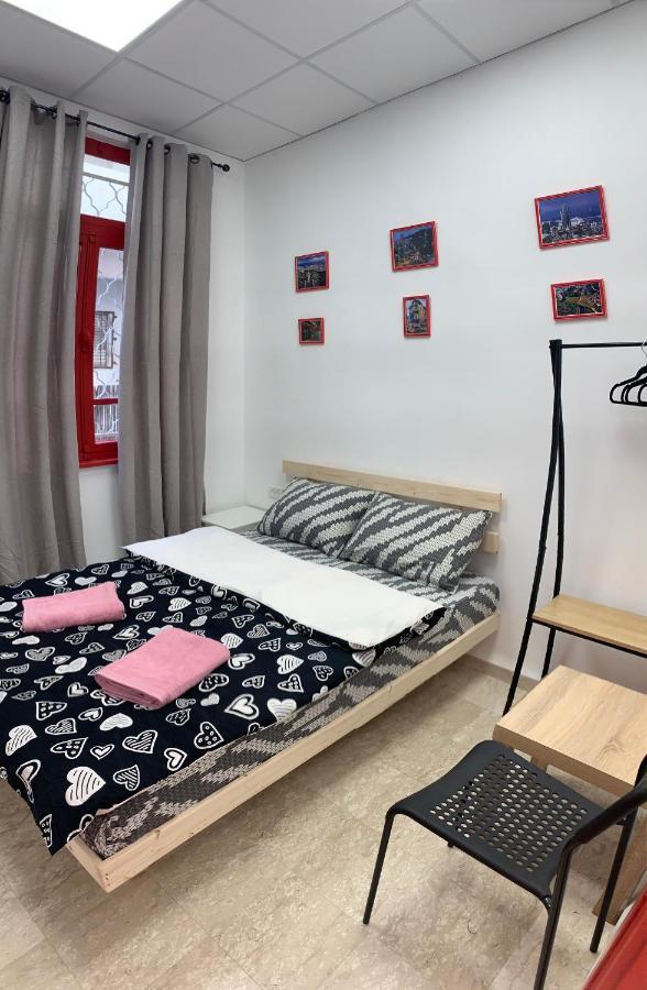 Apartment Comfy - For A Quiet, Family Holiday Without Parties Haifa Exterior foto